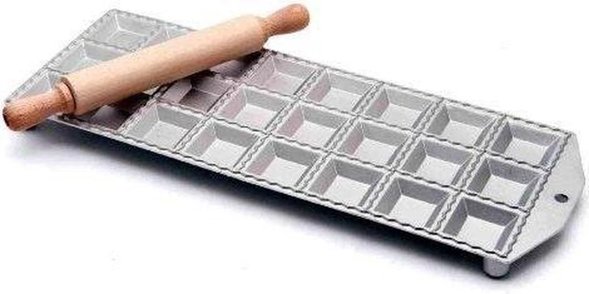 Ravioli Mal Vierkant Met Rolstok - 24 Stk - Eppicotispai 1 Ravioli Mal Vierkant Met Rolstok - 24 Stk - Eppicotispai