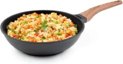 Rosmarino Black Line - Wokpan - Ø30cm - 100% PFAS & PFOA Vrij - Gegoten Aluminium - Non-stick Minerale Coating - Ergonomische Handgreep - Geschikt Voor Alle Warmtebronnen & Vaatwasser -Kookgerei Koning Verkoop 1200x628 1