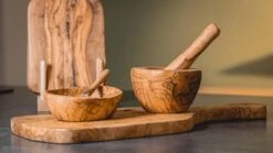 Jay Hill Vijzel Tunea - Olijfhout - ø 10 Cm -Kookgerei Koning Verkoop 1200x675 37