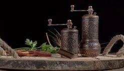 Zout En Pepermolen Set - Kruidenmolen - Pepermolen Molen - Pepermolen - Kruidenmolen - Zoutmolen - Koffiebonenmolen - Kruidenmolen Handleiding - (Antiek Koper) -Kookgerei Koning Verkoop 1200x688 1