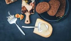 Boska Kaasrasp Monaco+ - Kaasrasp - Groenterasp - Kaas Raspen - RVS - Vaatwasserbestendige Rasp - Keukengerei - Keuken Accessoires - 10 Jaar Garantie -Kookgerei Koning Verkoop 1200x699 3