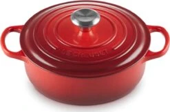 Le Creuset - Gietijzeren - Lage Braadpan - 24cm - Kersenrood -Kookgerei Koning Verkoop 1200x785 8