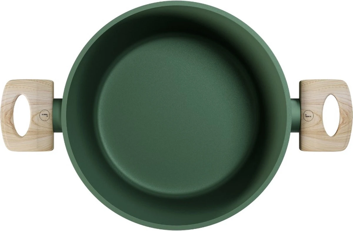 Forest, Soeppan Met Deksel – Ø 24 Cm – 100% Gerecycled Aluminium – Geschikt Voor Alle Warmtebronnen - Duurzame Pan – Stamppotpan – Sudderpan – PFOA Vrij - 8.6 L 6 Forest, Soeppan Met Deksel – Ø 24 Cm – 100% Gerecycled Aluminium – Geschikt Voor Alle Warmtebronnen - Duurzame Pan – Stamppotpan – Sudderpan – PFOA Vrij - 8.6 L - Afbeelding 6