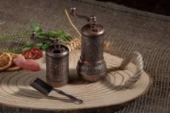 Zout En Pepermolen Set - Kruidenmolen - Pepermolen Molen - Pepermolen - Kruidenmolen - Zoutmolen - Koffiebonenmolen - Kruidenmolen Handleiding - (Antiek Koper) -Kookgerei Koning Verkoop 1200x796 6