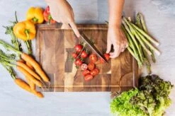 101Products Acacia Houten Snijplank Met Handvatten - Extra Groot - 45x30x(H)3.5cm - Professioneel Hakblok - Serveerplank - Borrelplank - Tapasplank -Kookgerei Koning Verkoop 1200x797 6