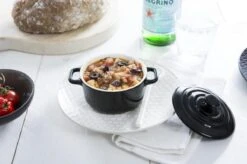 BK Bourgogne Cocotte Ø 10 Cm - 2 Stuks - Zwart - Oven 26 BK Bourgogne Cocotte Ø 10 Cm - 2 Stuks - Zwart - Oven -Kookgerei Koning Verkoop 1200x799 154