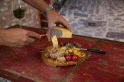 Boska Kaasschaaf Milano+ - Kaasschaaf Voor Harde Kaas - Vaatwasserbestendig - Kaasschaaf Zwart - Cadeautips - Keukengerei - Keuken Accessoires - 10 Jaar Garantie 22 Boska Kaasschaaf Milano+ - Kaasschaaf Voor Harde Kaas - Vaatwasserbestendig - Kaasschaaf Zwart - Cadeautips - Keukengerei - Keuken Accessoires - 10 Jaar Garantie -Kookgerei Koning Verkoop 1200x799 82