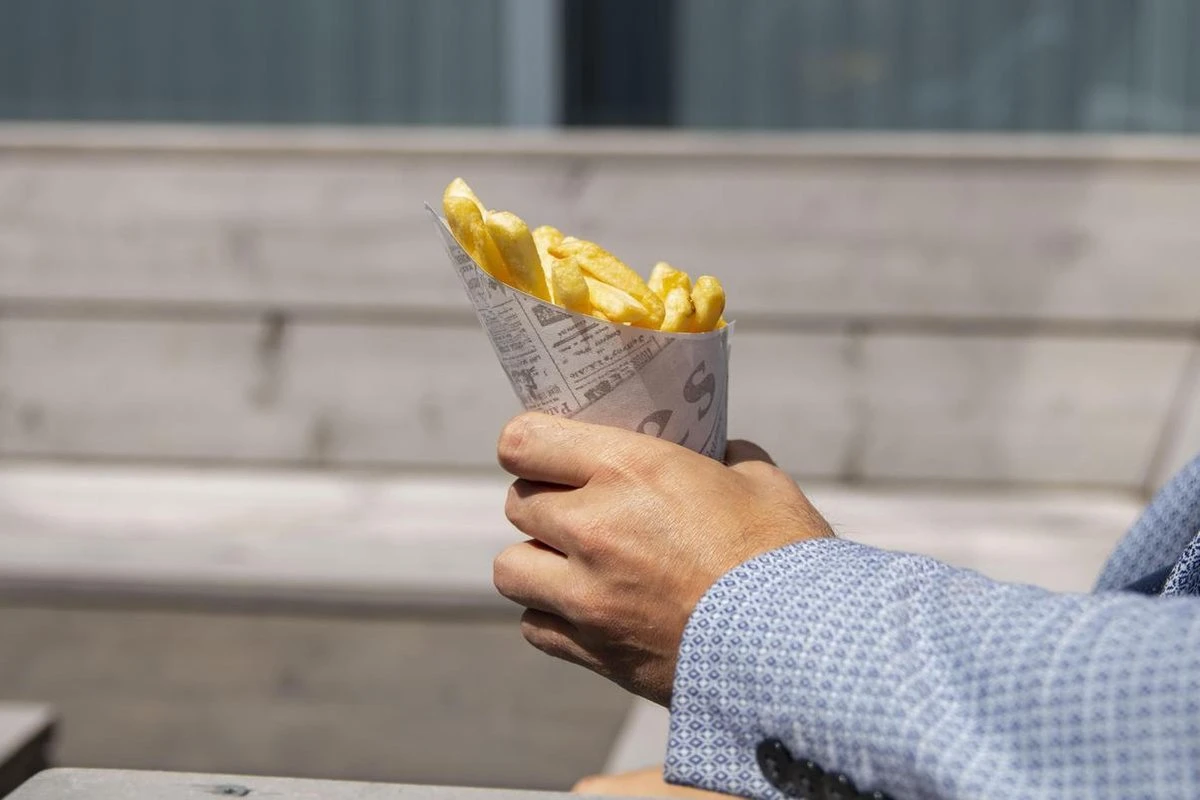 Papieren Frietzak | Krant Print | 50 St. | Patatzak | Frietzakken | Puntzakken | Frietzakjes 3 Papieren Frietzak | Krant Print | 50 St. | Patatzak | Frietzakken | Puntzakken | Frietzakjes - Afbeelding 3