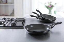 BK Easy Basic Ceramic Koekenpan Ø 28 Cm - Anti-aanbak - PFAS-vrij - Krasvast -Kookgerei Koning Verkoop 1200x800 485