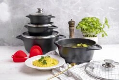 Smile - 8 Delige Pannenset - Antiaanbaklaag - Vaatwasser Bestendig - Geschikt Voor Iedere Kookplaat - MGK-18 - Zwart -Kookgerei Koning Verkoop 1200x800 526