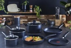 Tefal Black Stone Hapjespan - Ø 24 Cm -Kookgerei Koning Verkoop 1200x800 577