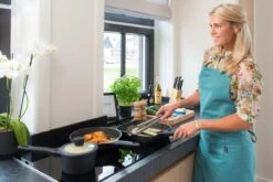 Sola Braadpan Fair Cooking - Ø 28 Cm - Zwart/wit - Aluminium - Antiaanbaklaag 14 Sola Braadpan Fair Cooking - Ø 28 Cm - Zwart/wit - Aluminium - Antiaanbaklaag -Kookgerei Koning Verkoop 1200x801 38