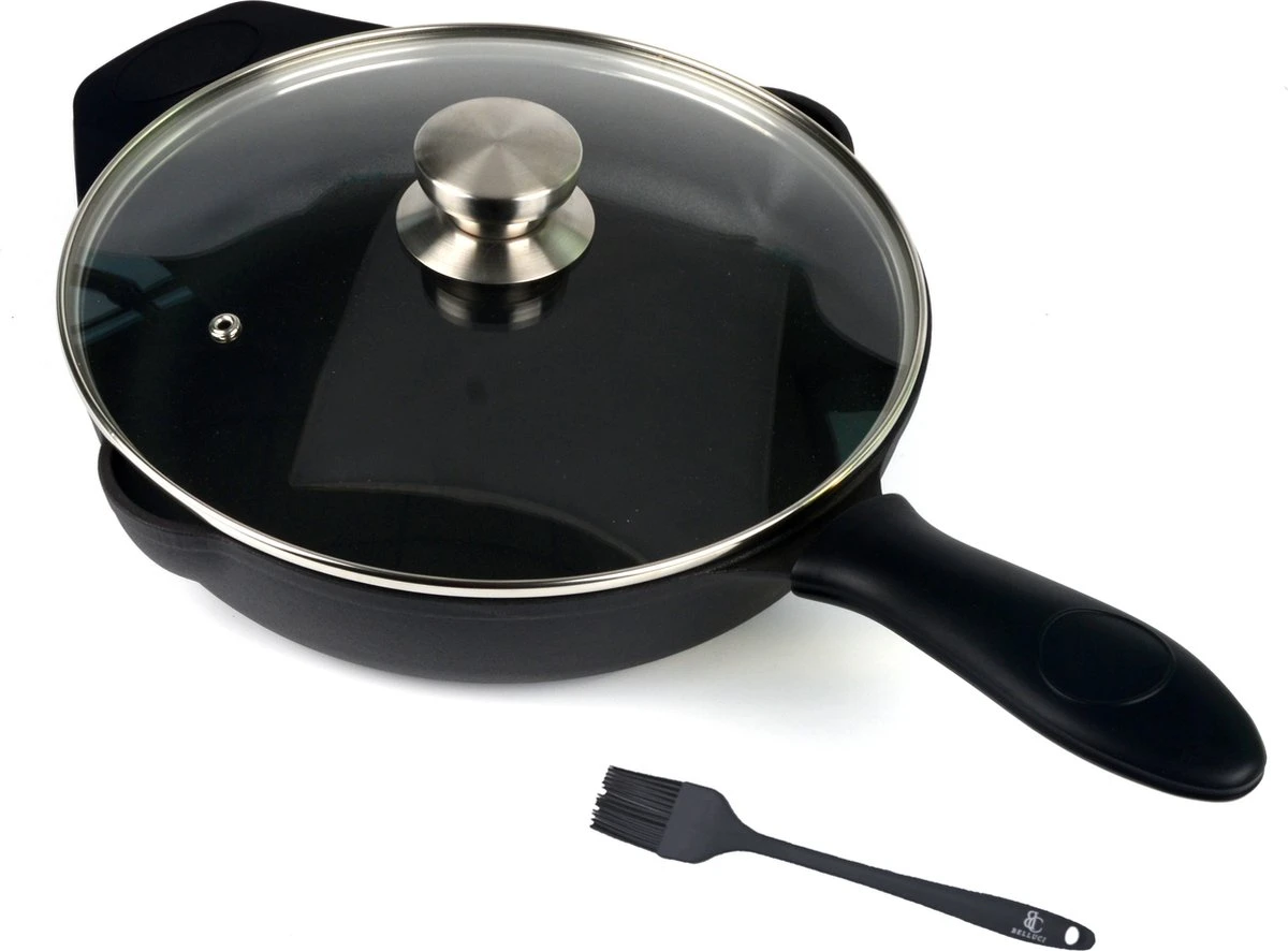 Belluci - Ø26cm - Koekenpan - Skillet + Deksel Geëmailleerde Gietijzeren Pan Voor BBQ En Inductie Incl. Accessoires - Hapjespan - Braadpan 1 Belluci - Ø26cm - Koekenpan - Skillet + Deksel Geëmailleerde Gietijzeren Pan Voor BBQ En Inductie Incl. Accessoires - Hapjespan - Braadpan