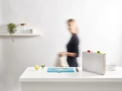 Joseph Joseph Index Large Snijplankenset - Incl. Houder - 34 X 24 Cm - 4 Stuks - Zilverkleurig 13 Joseph Joseph Index Large Snijplankenset - Incl. Houder - 34 X 24 Cm - 4 Stuks - Zilverkleurig -Kookgerei Koning Verkoop 1200x900 202