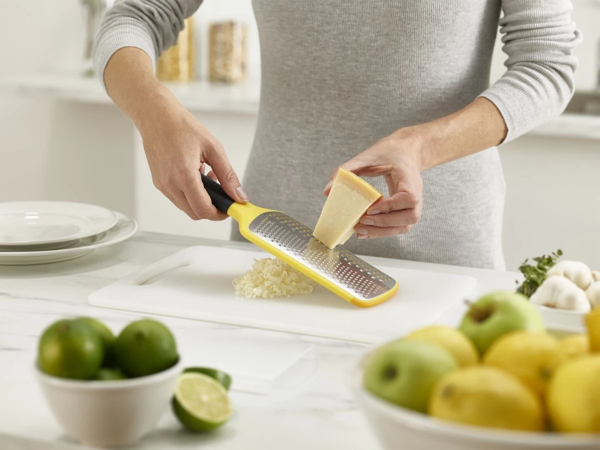 Mandoline En Rasp Set, Geel/Groen, RVS - Joseph Joseph | Go-to 7 Mandoline En Rasp Set, Geel/Groen, RVS - Joseph Joseph | Go-to - Afbeelding 7