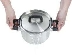 BK Flow Cool Pannenset - 4-delig – RVS Deksels - Veilig Afgietsysteem - Geschikt Voor Alle Warmtebronnen -Kookgerei Koning Verkoop 1200x912 6