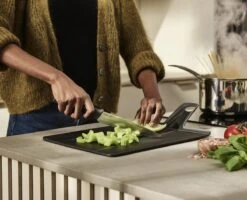 Opvouwbare Snijplank, Klein, Zwart - Joseph Joseph | Chop2Pot Plus -Kookgerei Koning Verkoop 1200x972 10