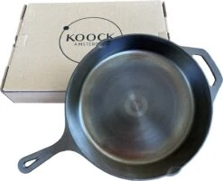 Koock Amsterdam® Skillet Gepolijst Gietijzer - 25cm - Koekenpan - Geschikt Voor Alle Warmtebronnen -Kookgerei Koning Verkoop 1200x978 9