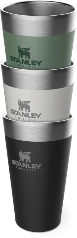 Stanley The Stacking Beer Pint 0,47l - Beker - Hammertone Green -Kookgerei Koning Verkoop 391x1200