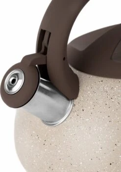 Florina Lava Fluitketel RVS Met Steen Coating 2,5L Voor Alle Warmtebronnen - Waterketel - Waterkoker - Cool Touch Handvat - Bruin / Beige 13 Florina Lava Fluitketel RVS Met Steen Coating 2,5L Voor Alle Warmtebronnen - Waterketel - Waterkoker - Cool Touch Handvat - Bruin / Beige -Kookgerei Koning Verkoop 848x1200 18