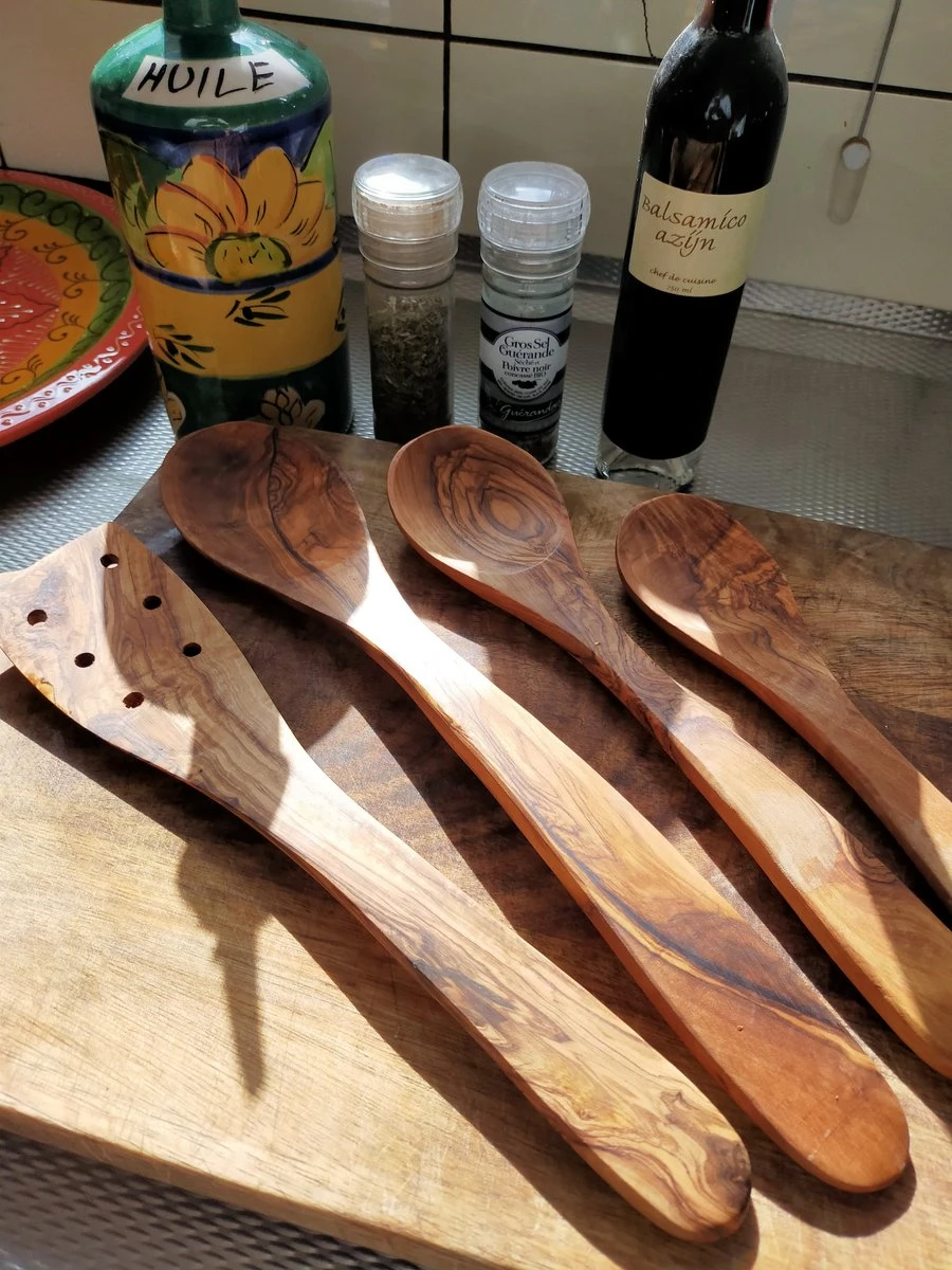 Set Van 3 Olijfhouten Kooklepels En Spatel, Handwerk, Krasbestendig, Duurzaam - Houten Lepels Pollepels Spatels Voor Keuken 3 Set Van 3 Olijfhouten Kooklepels En Spatel, Handwerk, Krasbestendig, Duurzaam - Houten Lepels Pollepels Spatels Voor Keuken - Afbeelding 3